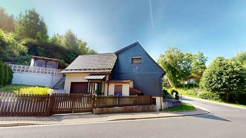 Bild 2 - 4 Zimmer Einfamilienhaus zum Kaufen in Sankt Andreasberg