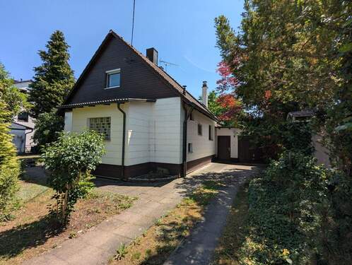 Grundstück mit Altbestand - Grundstück zum Kaufen in München