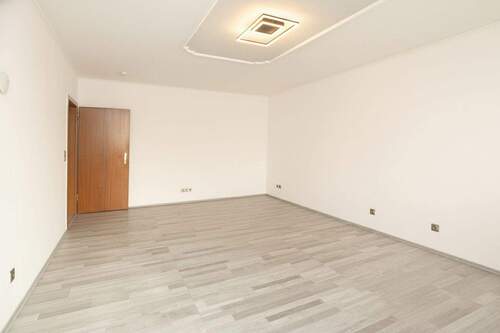 Wohnbereich - 4 Zimmer Etagenwohnung zum Kaufen in Dietzenbach