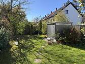 Garten.jpg - Mehrfamilienhaus, Wohnhaus mit 153,00 m&sup2; in Erlangen zur Miete