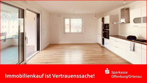 Wohn- und Essbereich mit Küche - Oberkirch - Mietwohnung ideal für Singles und Paare