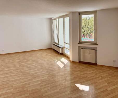 WOHN-/ESSBEREICH 25qm - 