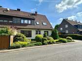Außenansicht - 7 Zimmer Doppelhaushälfte in Duisburg