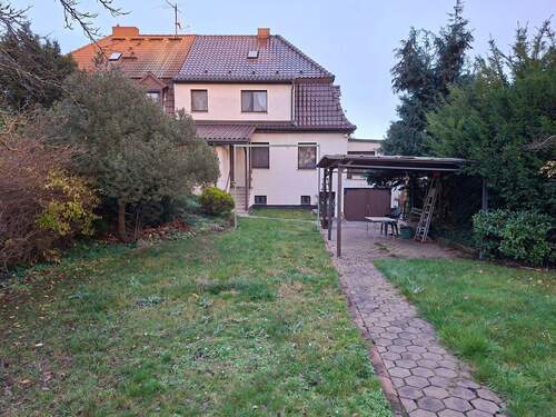 Gartenansicht - Doppelhaushälfte mit 150,00 m&sup2; in Halle (Saale) zum Kaufen