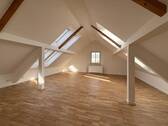 Wohnzimmer - 2 Zimmer Etagenwohnung zum Kaufen in Germering