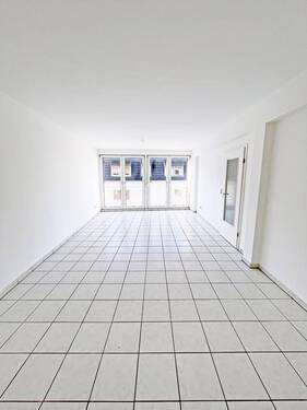 Wohnzimmer - 3 Zimmer Etagenwohnung in Dortmund