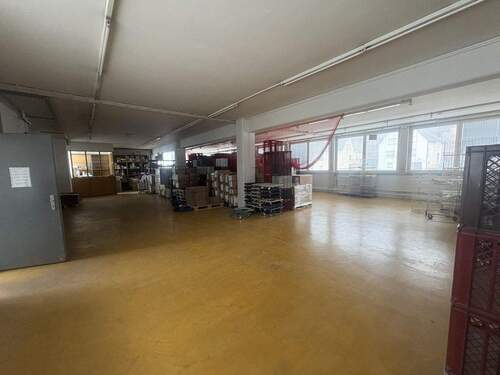 Lager / Produktion - 