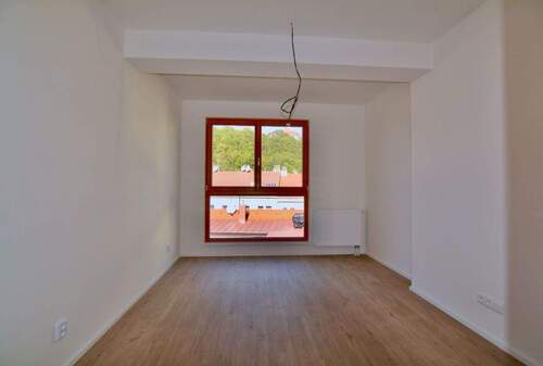 Bild 3 - 4 Zimmer Etagenwohnung in Neusäß
