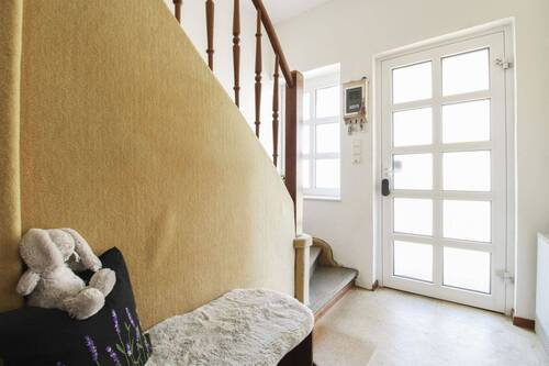 Eingangsbereich_EG - 7 Zimmer Einfamilienhaus zum Kaufen in Kehlbach
