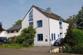 Strassenansicht - 7 Zimmer Einfamilienhaus zum Kaufen in Kerpen