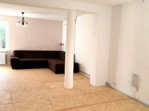 Wohnzimmer - 2 Zimmer Einfamilienhaus zum Kaufen in Borkow - Hohenfelde