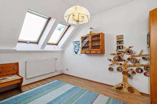 Büro- / Kinderzimmer - 