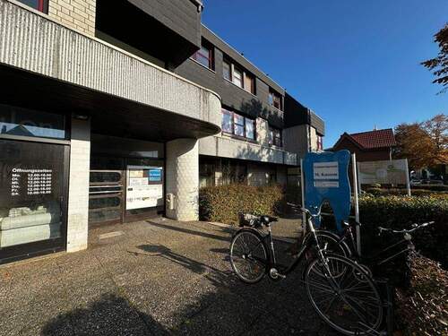 Hauseingang - 5 Zimmer Etagenwohnung in Lübeck / Moisling