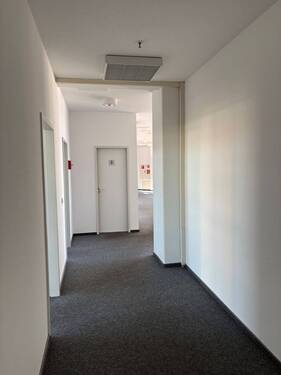 Ansicht Flur 2.jpg - 