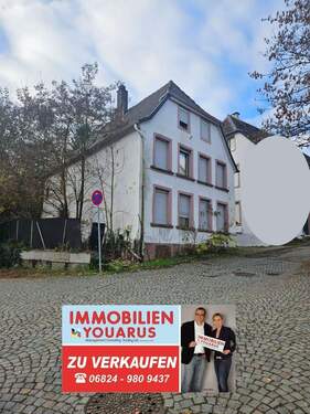 Einfamilienhaus zu verkaufen - Sanierungsbedürftiges Stadthaus - Ensemble Einfamilienhaus, 3 Etagen, Teilkeller in der Ottweiler Altstadt