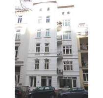Wunderschöne 2 Zimmer-Altbauwohnung mit Balkon - Hamburg Rotherbaum