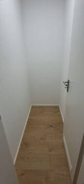 Abstellkammer - 