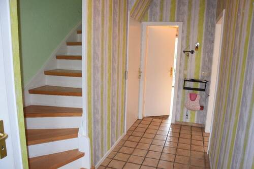 Eingangsbereich - 4 Zimmer Reihenendhaus zum Kaufen in Grefrath