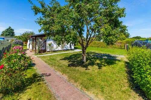 Grundstücksansicht - 1 Zimmer Einfamilienhaus zum Kaufen in Glowe / Polchow