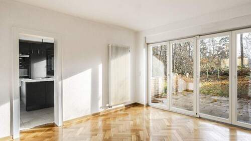 Wohnenzimmer - 6 Zimmer Doppelhaushälfte zum Kaufen in Berlin