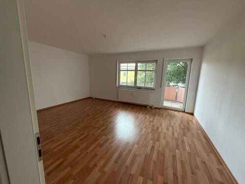 Büro 1 Hofseite mit Balkon - Helle Bürofläche in Wurzen zu vermieten