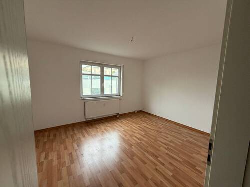 Büro 3 Straßenseite - Büro mit 113,00 m&sup2; in Wurzen zur Miete