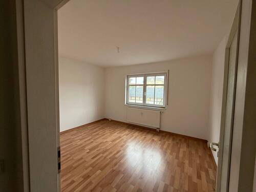 Büro 4 Straßenseite - 