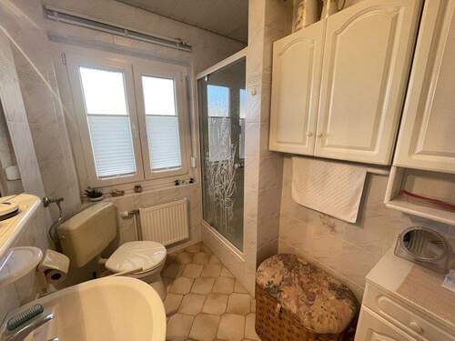 Duschbad EG-Wohnung - 