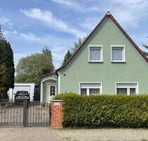 Familienglück mit Garten - 145.000,00&nbsp;EUR Kaufpreis, ca.&nbsp; 110,00&nbsp;m&sup2;&nbsp;Wohnfl&auml;che in Lauta (PLZ: 02991)