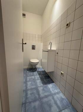 Bild 4 - Etagenwohnung mit 130,00 m&sup2; in Saarbrücken zur Miete