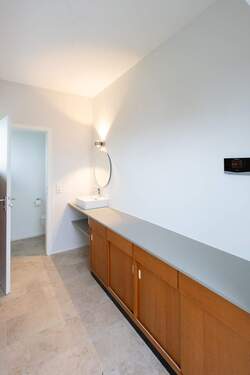 Garderobe/Gäste WC - 