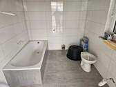 EG: Badezimmer - 