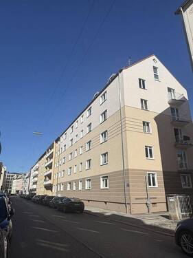 Gebäude - Exclusive TOP Wohnung Maxvorstadt am Königsplatz