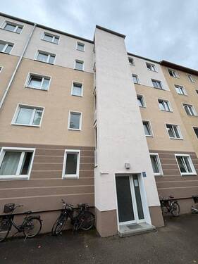 Eingangsbereich - 2 Zimmer Etagenwohnung in München
