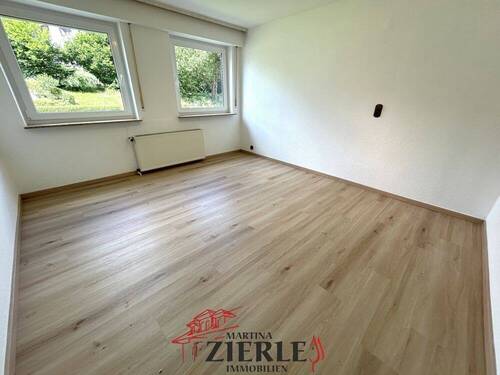 12_Wohnzimmer UG - 