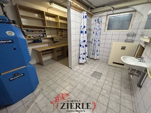 14_Dusche UG - 