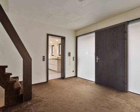 Eingangsdiele - 7 Zimmer Einfamilienhaus in Ratingen