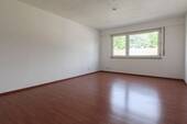 Wohnzimmer - Sofort bezugsfertige 3-Zimmer-Wohnung - ideal für Eigennutzer und Anleger