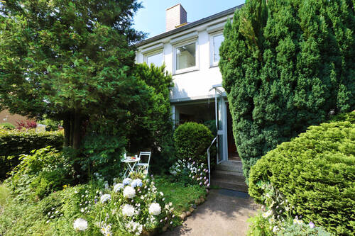 Außenansicht - Arbeiten in Hamburg, wohnen im Grünen - das Beste aus beiden Welten! Reihenhaus in Norderstedt