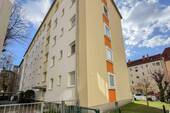 Außenansicht - Gepflegte 3-Zimmer-Eigentumswohnung mit Balkon im beliebten Stadtfeld Ost