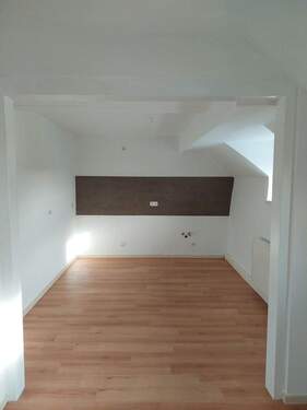 Küche.jpg - 5 Zimmer Etagenwohnung in Trier