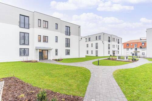 Innenhof - 4 Zimmer Terrassenwohnung zum Kaufen in Bentwisch
