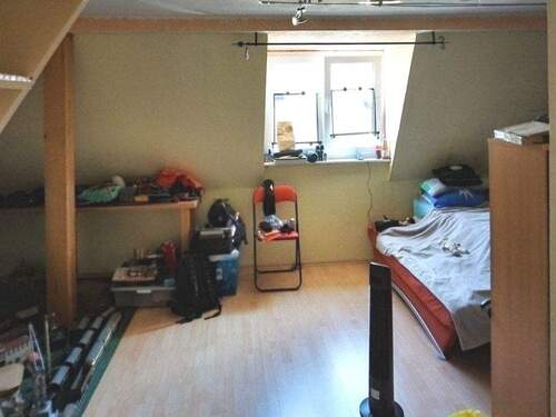 Zimmer Dachgeschoss ohne Dämmung - 