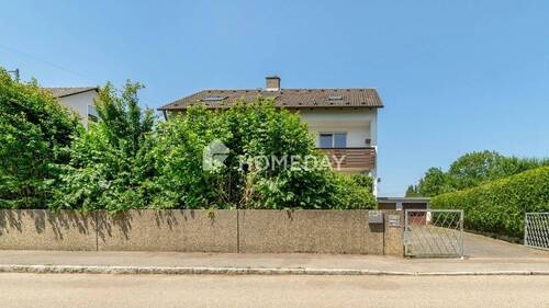 Außenansicht 1 - 7 Zimmer Mehrfamilienhaus, Wohnhaus in Karlskron