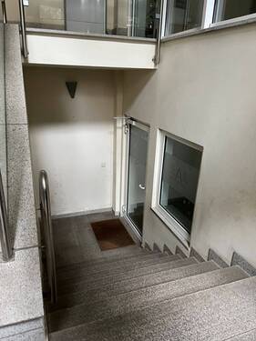 Ansicht Eingang Büro - 