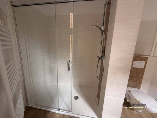 großes Bad (2) - 