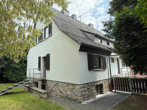 Bild 2 - 8 Zimmer Einfamilienhaus zum Kaufen in Altendiez