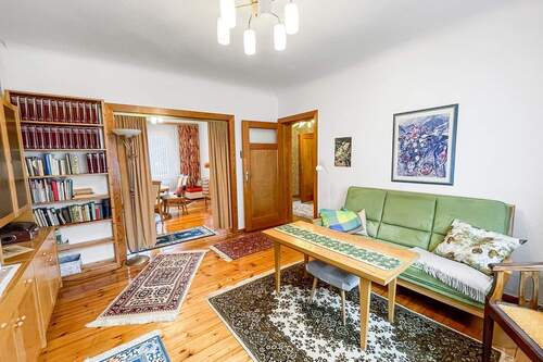 Wohnzimmet - 5 Zimmer Einfamilienhaus in Berlin