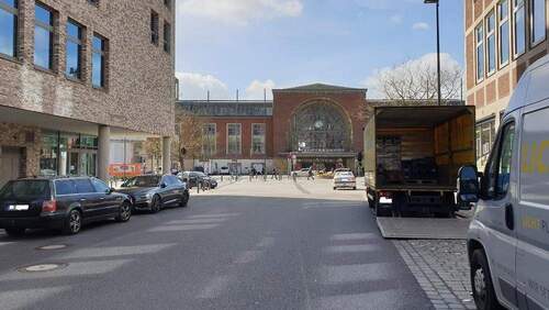 Bild 1 - Hostel am Hauptbahnhof Kiel - 1.550.000,00 EUR Kaufpreis,