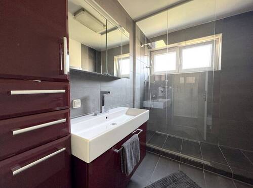 Ihr Badezimmer - 2 Zimmer Etagenwohnung in Regensburg